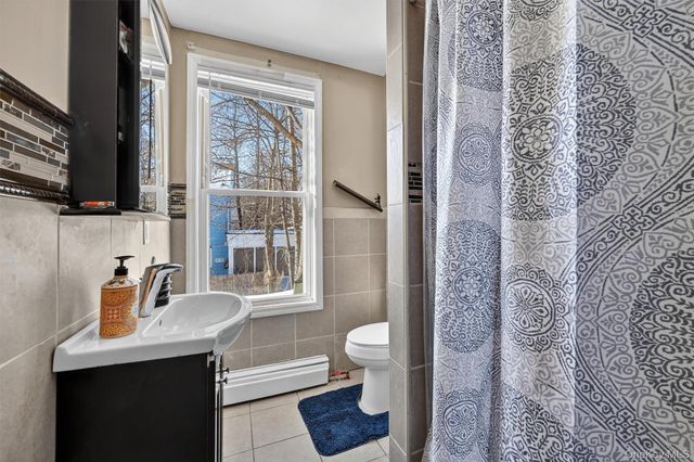 77 Liberty Street, Newburgh, NY 12550