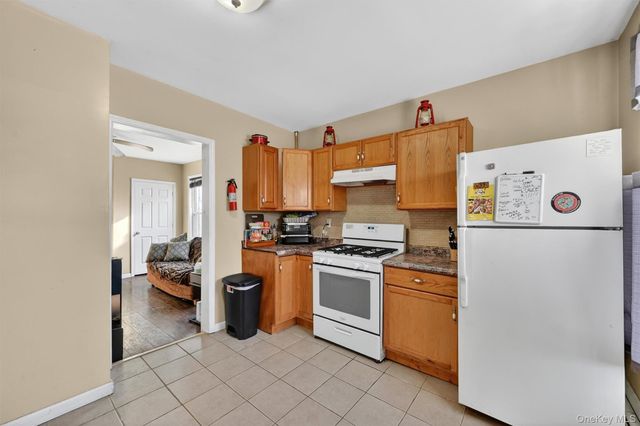 77 Liberty Street, Newburgh, NY 12550