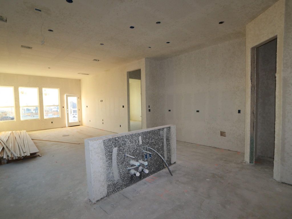 185 Grayson Elm PASS, Dripping Springs, TX 78620