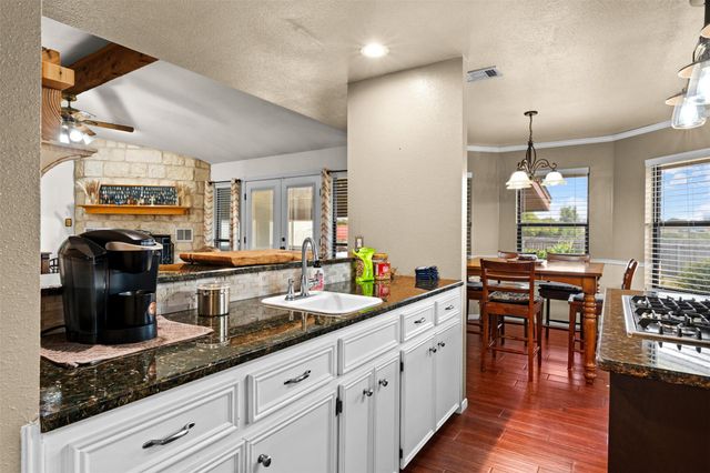 1512 Panther LOOP, Pflugerville, TX 78660