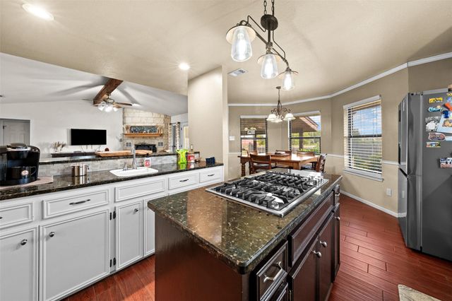 1512 Panther LOOP, Pflugerville, TX 78660