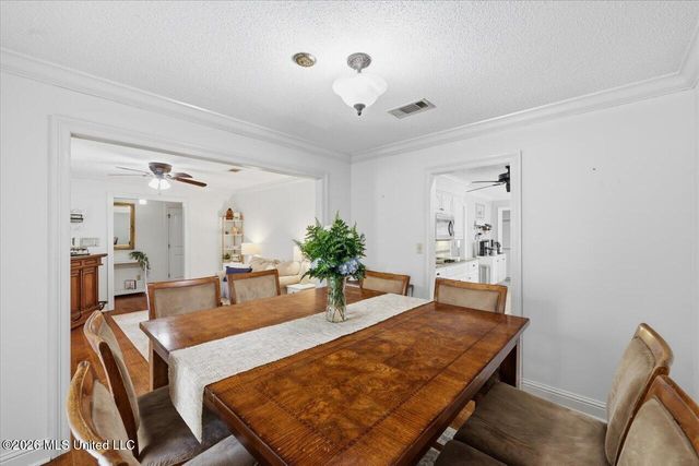 122 Woodgate Drive, Brandon, MS 39042