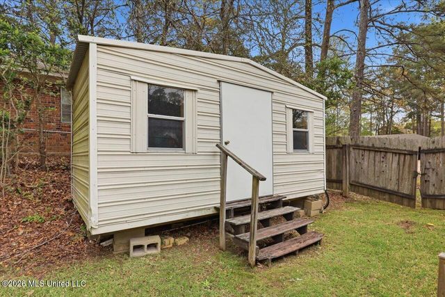 122 Woodgate Drive, Brandon, MS 39042