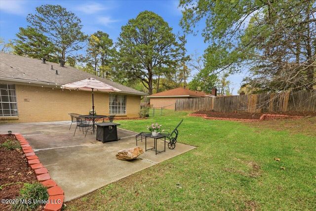 122 Woodgate Drive, Brandon, MS 39042