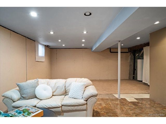 12543 E Cornell Cir, Aurora, CO 80014