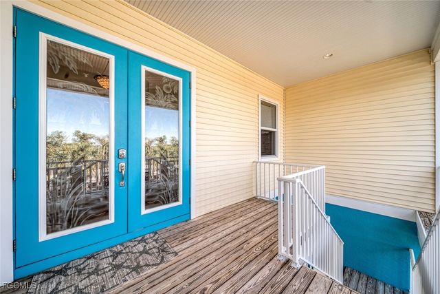 697 Spartina CT, Sanibel, FL 33957