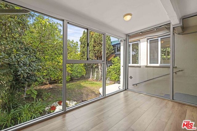 1511 Edris Drive, Los Angeles, CA 90035