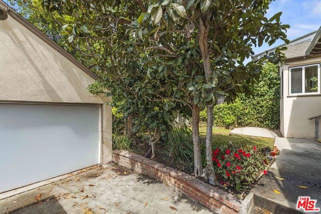 1511 Edris Drive, Los Angeles, CA 90035