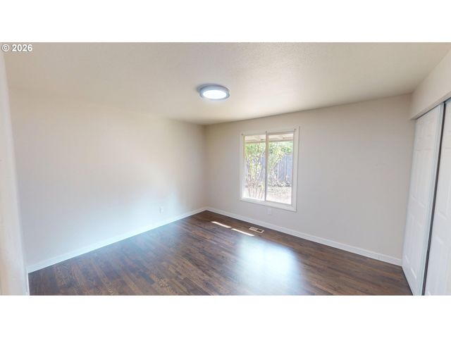 6354 HIAWATHA Ct, Lake Oswego, OR 97035