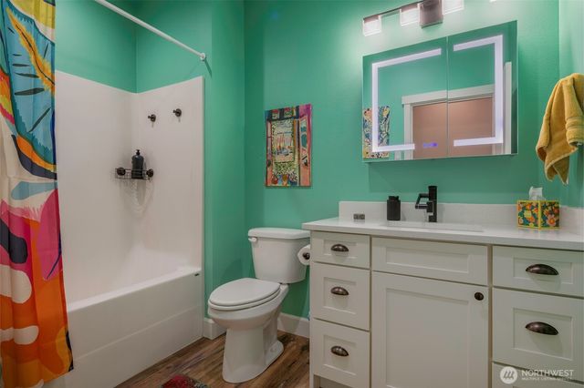 1934 W 8th Street, Port Angeles, WA 98363