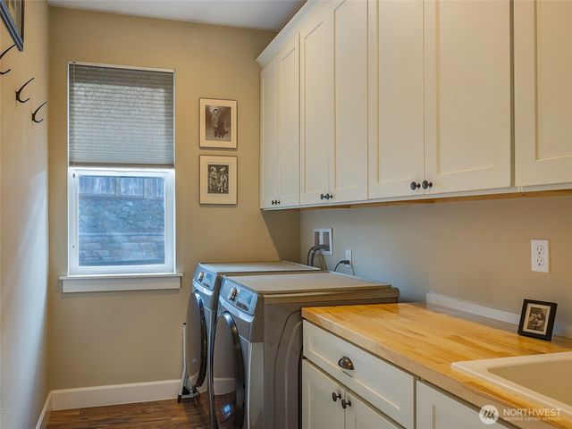 1934 W 8th Street, Port Angeles, WA 98363