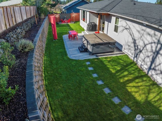 1934 W 8th Street, Port Angeles, WA 98363