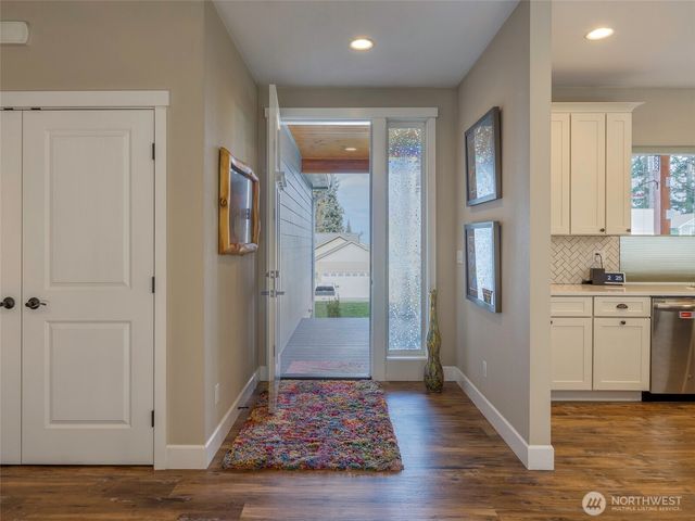 1934 W 8th Street, Port Angeles, WA 98363