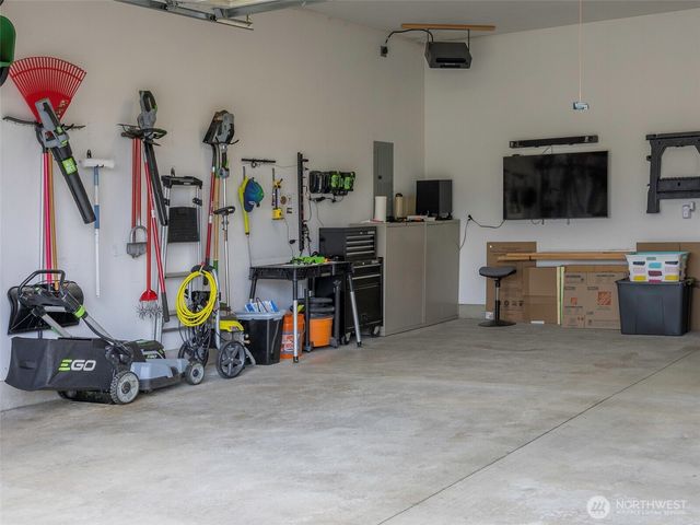 1934 W 8th Street, Port Angeles, WA 98363