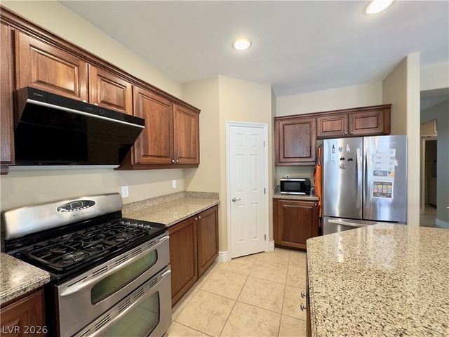 52 Tall Ruff Drive, Las Vegas, NV 89148