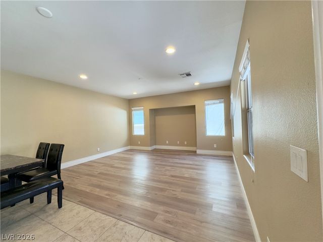 52 Tall Ruff Drive, Las Vegas, NV 89148