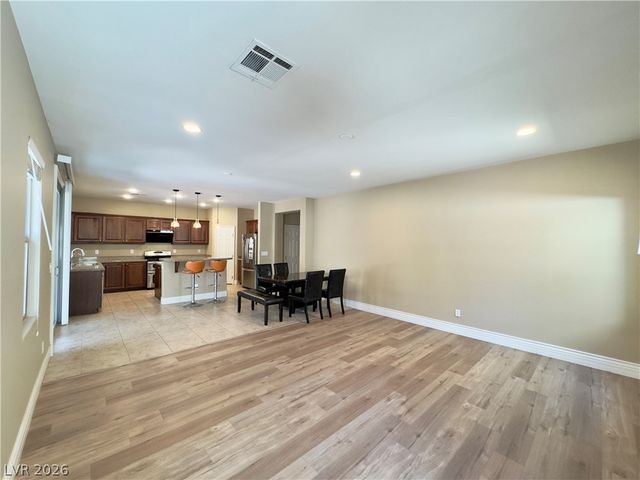 52 Tall Ruff Drive, Las Vegas, NV 89148