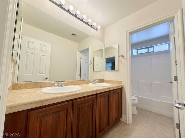 52 Tall Ruff Drive, Las Vegas, NV 89148
