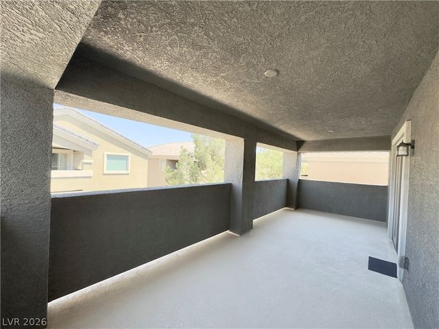 52 Tall Ruff Drive, Las Vegas, NV 89148