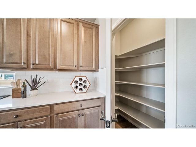 5006 N Tempe St, Aurora, CO 80019