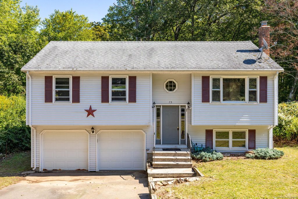 75 South Eagle Street, Plymouth, CT 06786