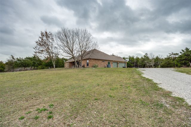 1462 Durham Road, Whitewright, TX 75491