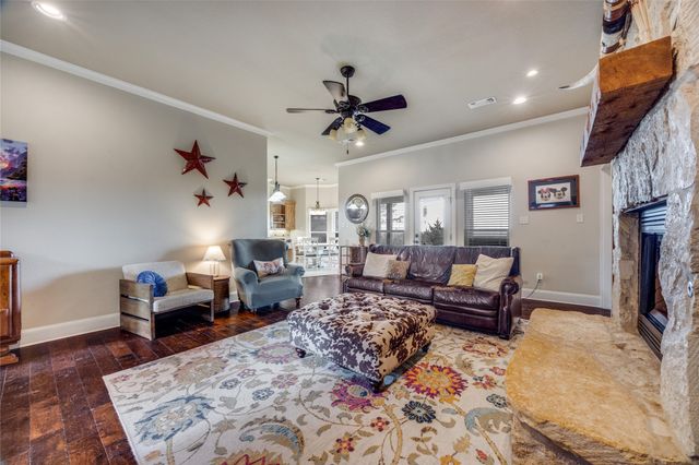 1462 Durham Road, Whitewright, TX 75491