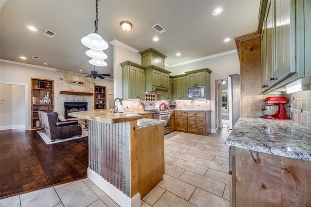 1462 Durham Road, Whitewright, TX 75491