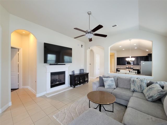 21103 Normandy Glen Street, Kingwood, TX 77339