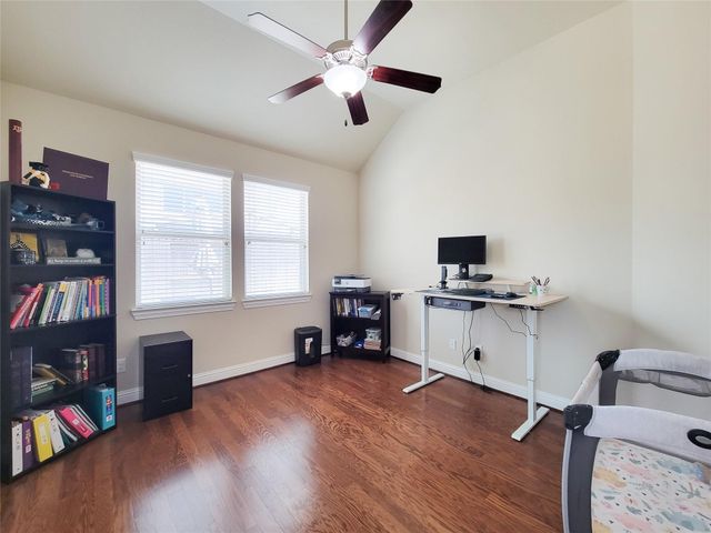 21103 Normandy Glen Street, Kingwood, TX 77339