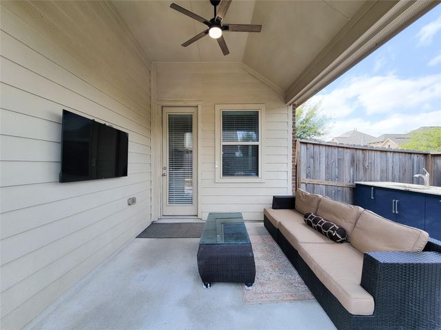 21103 Normandy Glen Street, Kingwood, TX 77339