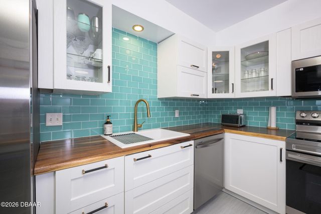 2220 Ocean Shore Blvd Apt 505A, Ormond Beach, FL 32176