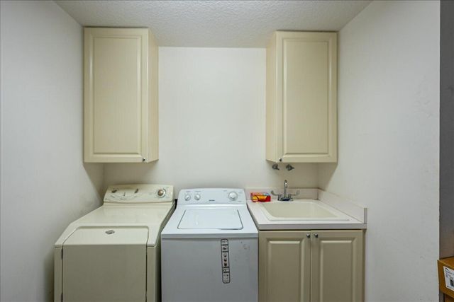 36 Harbour Isle Drive W 106, Fort Pierce, FL 34949