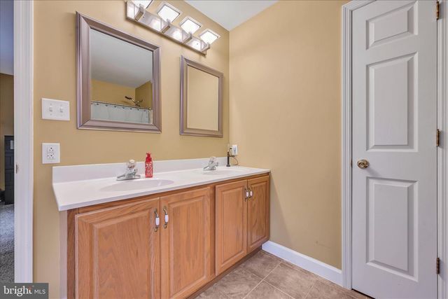 247 BAINBRIDGE CIR, Reading, PA 19608