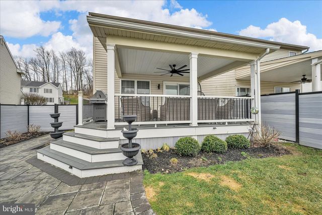 247 BAINBRIDGE CIR, Reading, PA 19608