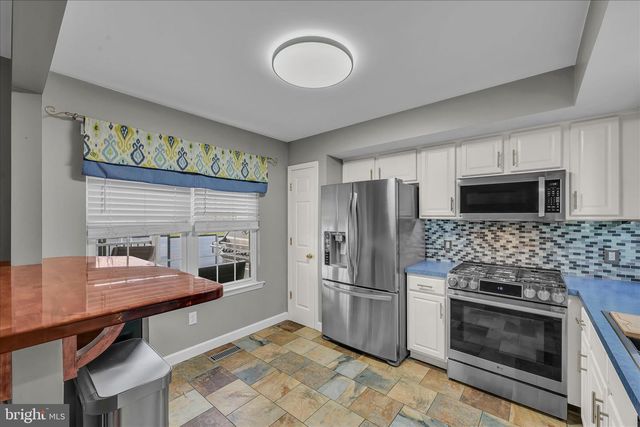 247 BAINBRIDGE CIR, Reading, PA 19608