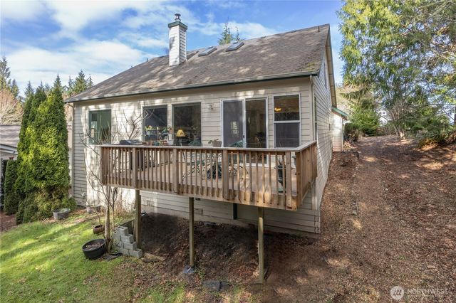 15 Leighbrook Lane, Port Ludlow, WA 98365