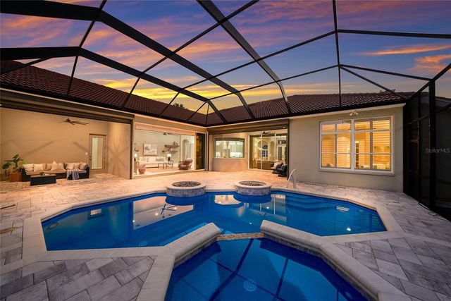 8122 LONE TREE GLEN, Lakewood Ranch, FL 34202