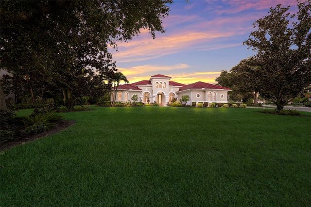 8122 LONE TREE GLEN, Lakewood Ranch, FL 34202