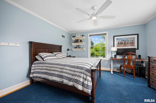 4407 N GRANDVIEW Drive, Peoria Heights, IL 61616