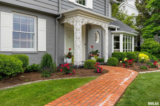 4407 N GRANDVIEW Drive, Peoria Heights, IL 61616