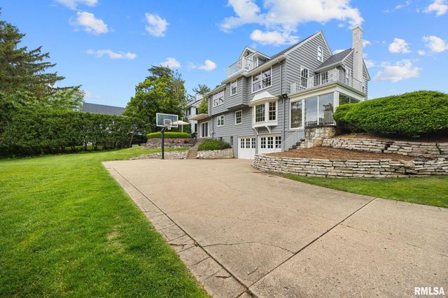 4407 N GRANDVIEW Drive, Peoria Heights, IL 61616