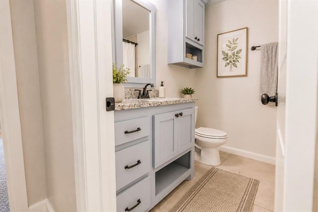 12013 SW 45th Terrace, Mustang, OK 73064