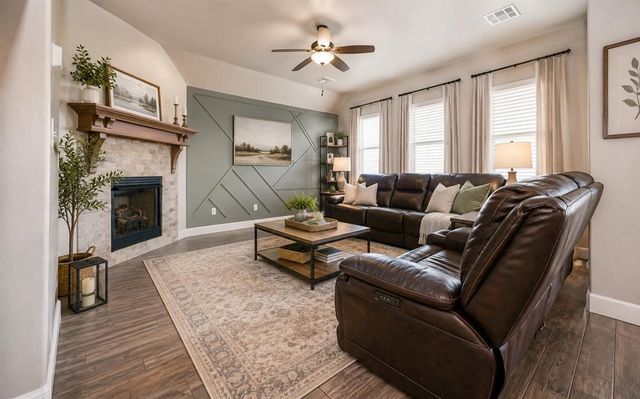 12013 SW 45th Terrace, Mustang, OK 73064