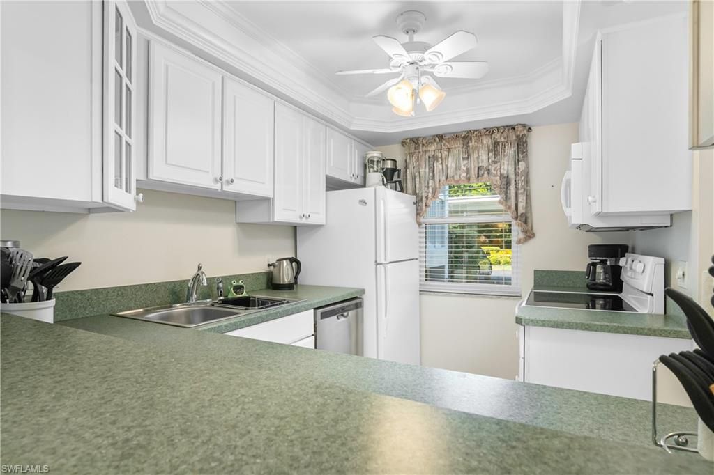 3100 Binnacle DR 104, NAPLES, FL 34103 — photo 5