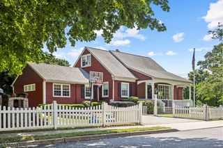 138 Linwood Ter, Clifton City, NJ 07012