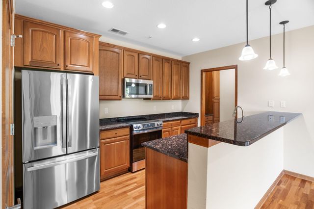 4100 Spring Street 211, Spring Park, MN 55384