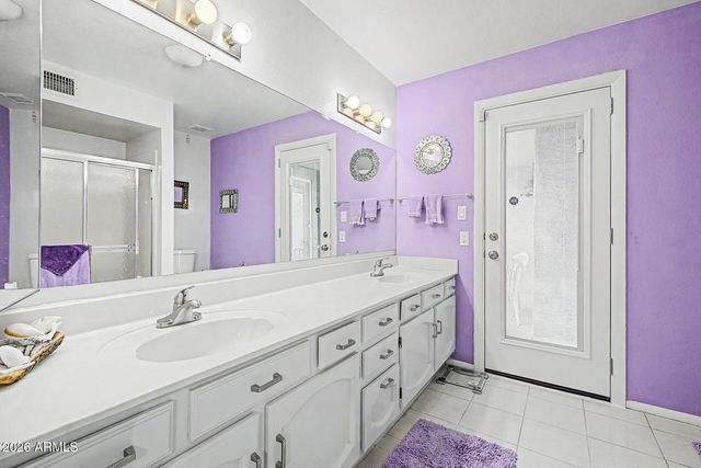 9083 E WINCHCOMB Drive, Scottsdale, AZ 85260