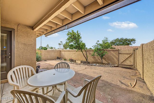 9083 E WINCHCOMB Drive, Scottsdale, AZ 85260
