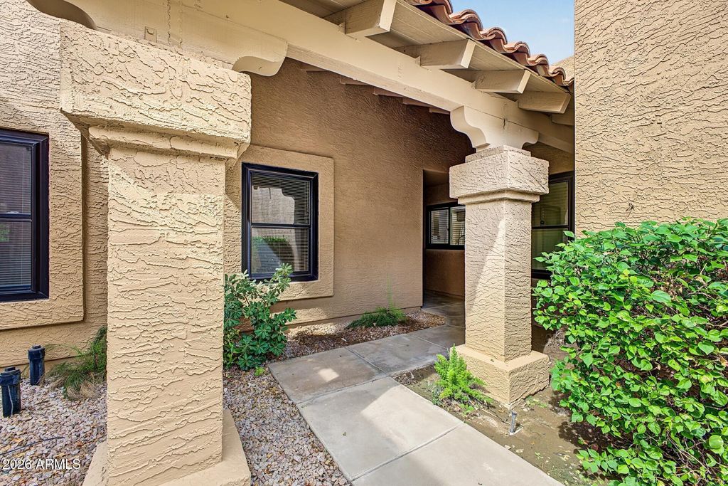 9083 E WINCHCOMB Drive, Scottsdale, AZ 85260 — photo 4